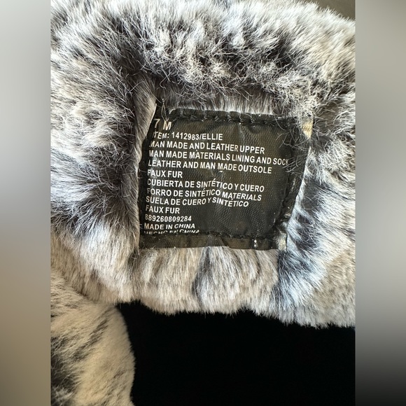 Khombu Women’s Black Winter Snow Boots size 7 - Picture 6 of 7